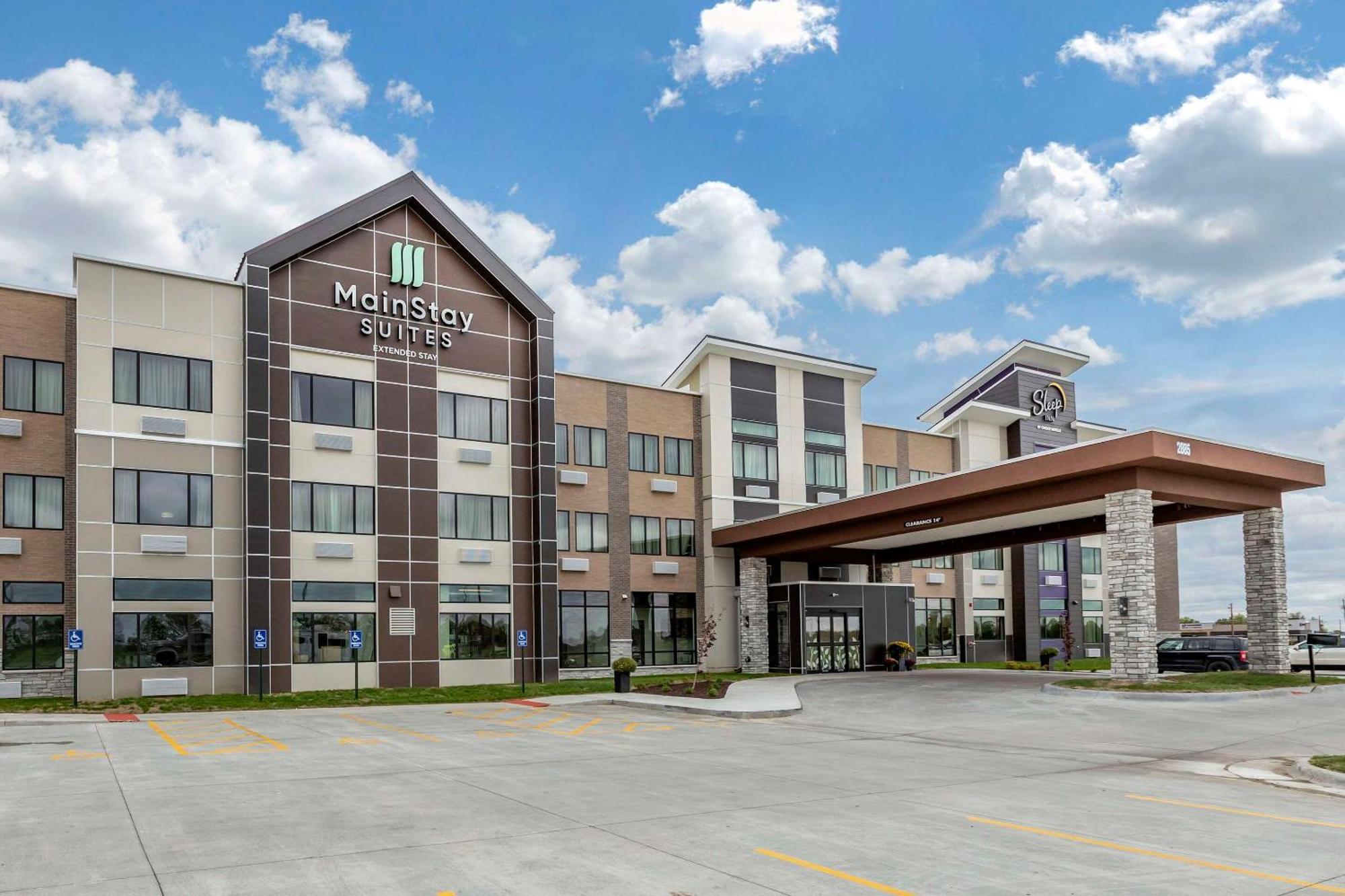 Sleep Inn & Suites Milwaukee-Franklin Franklin  Exteriér fotografie